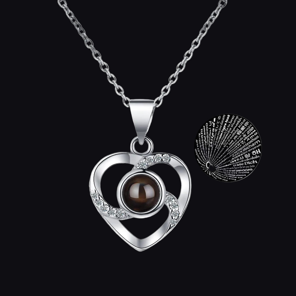 Miś Wiecznej Miłości z Różą w Szkle I Naszyjnikiem